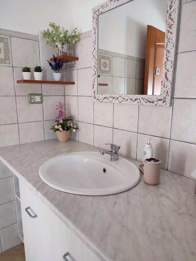 Apartamento Monte Granatico Villamassargia Exterior foto